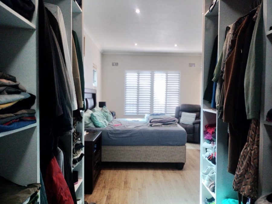  Bedroom Property for Sale in Silwood Heights Western Cape